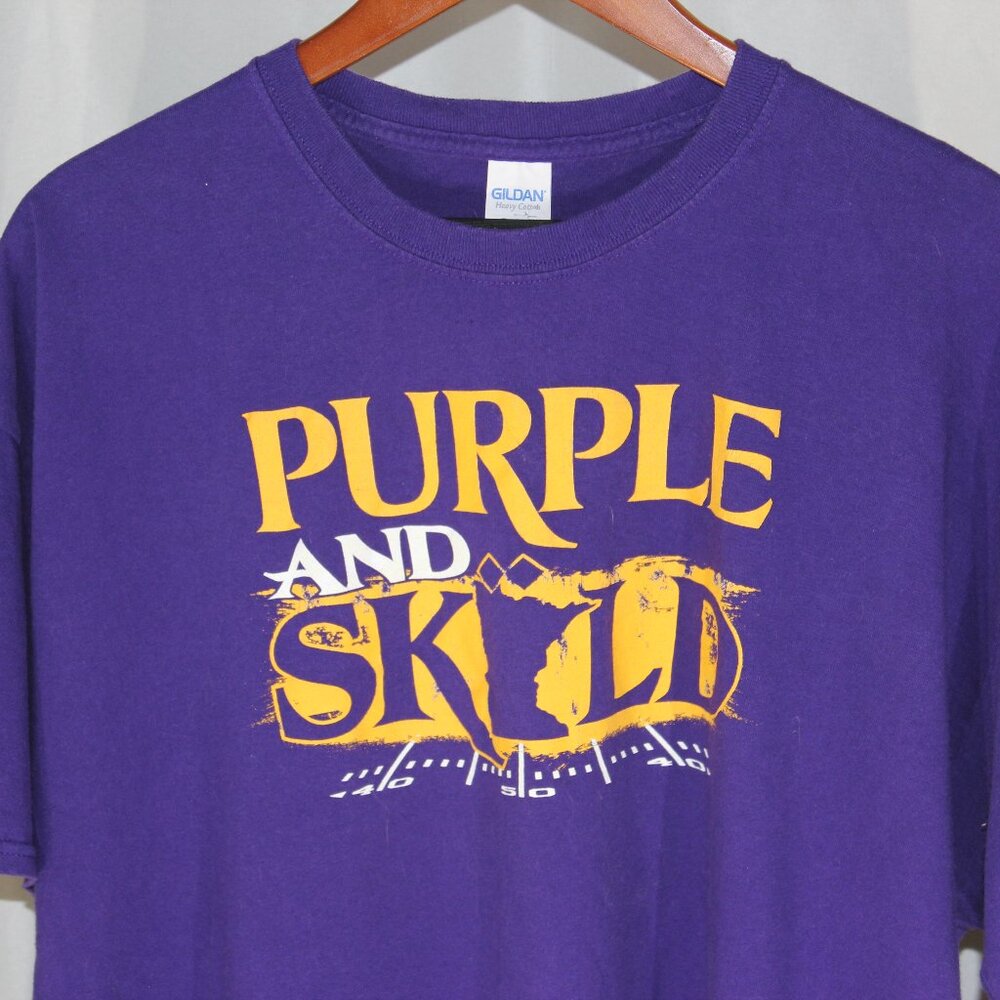 MN Vikings Purple and Skold Tee Shirt - Size 2XL